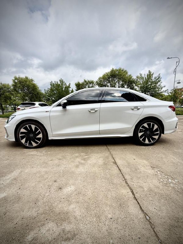 Audi A3 Sportback 35 TFSI фото 4