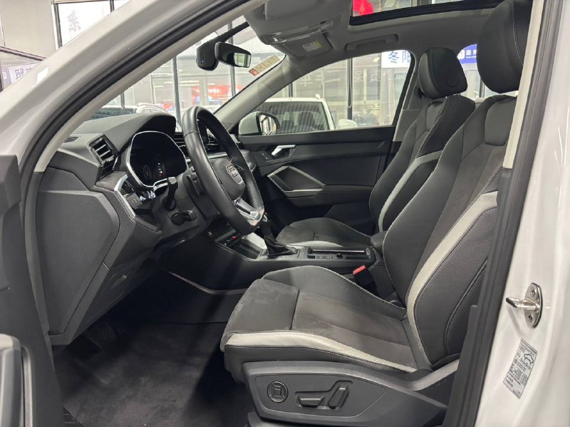 Audi Q3 35 TFSI Fashion Dynamic фото 6