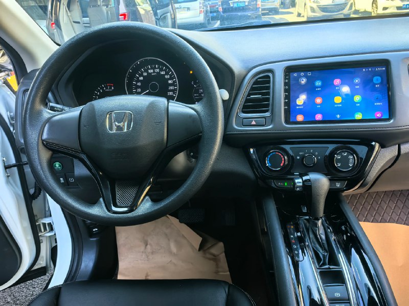 Honda Vezel 1.5L CVT фото 5