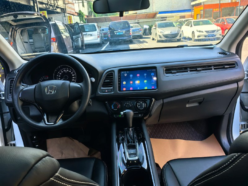 Honda Vezel 1.5L CVT фото 8