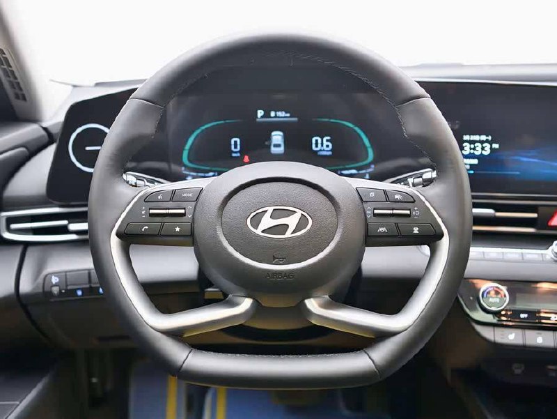 Hyundai Elantra 1.5L CVT фото 7