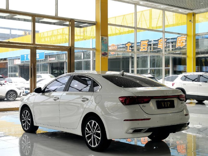 Kia K3 1.5L CVT фото 4