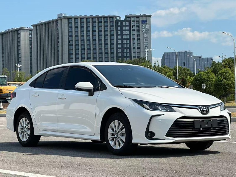 Toyota Corolla 1.2T S-CVT фото 4