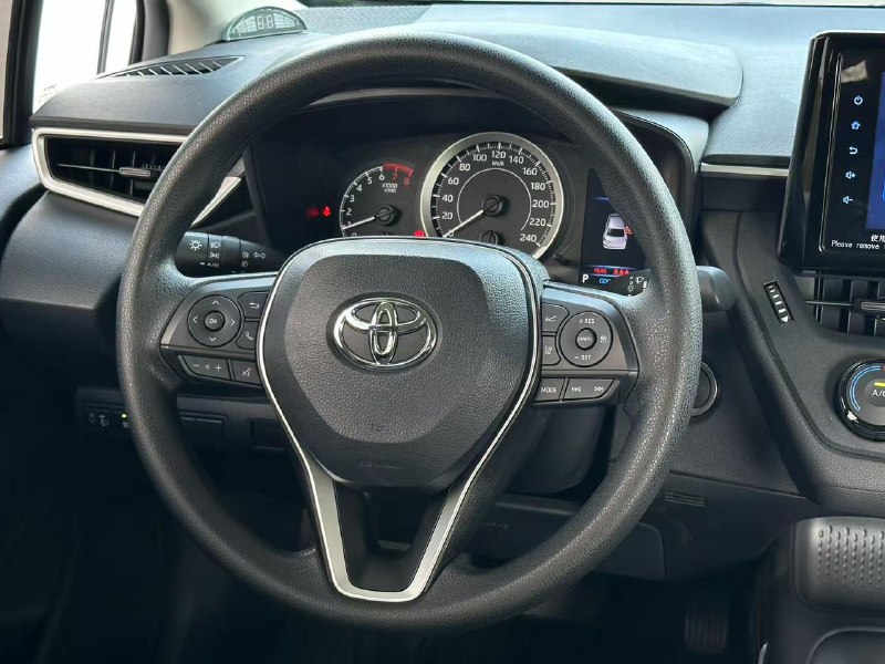 Toyota Corolla 1.2T S-CVT фото 8