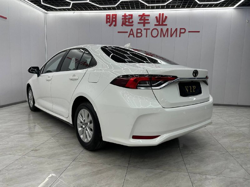 Toyota Corolla 1.5L CVT фото 3