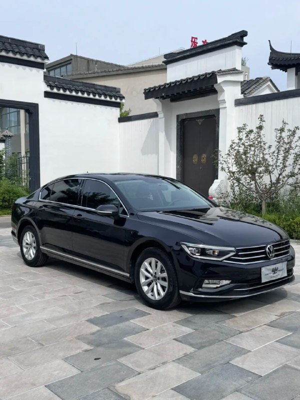 Volkswagen Magotan 280TSI Comfort фото 3