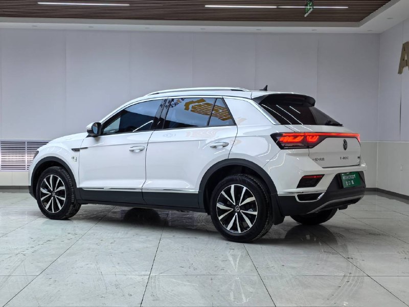 Volkswagen T-Roc 280TSI DSG фото 4