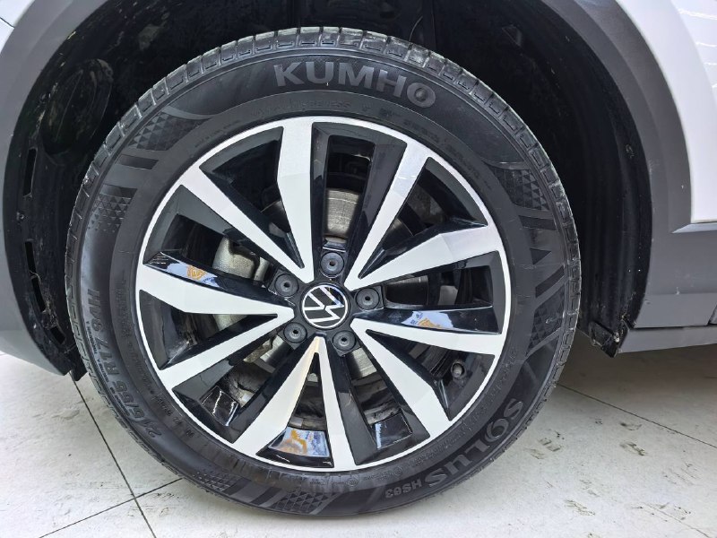 Volkswagen T-Roc 280TSI DSG фото 5