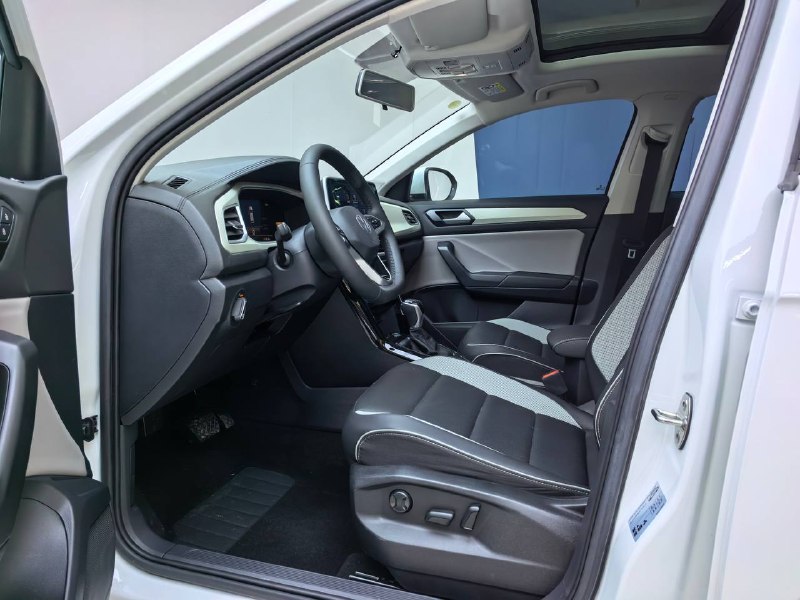 Volkswagen T-Roc 280TSI DSG фото 7