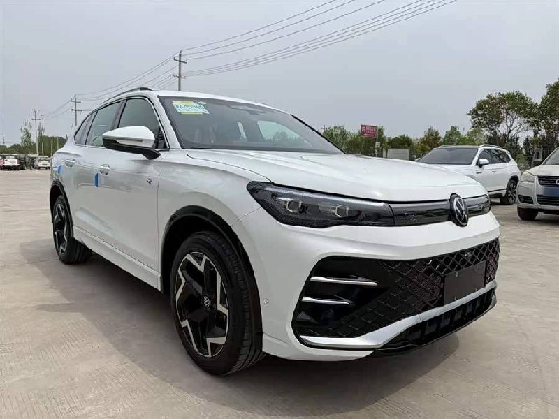 Volkswagen Tiguan L Pro 380TSI R-Line фото 2